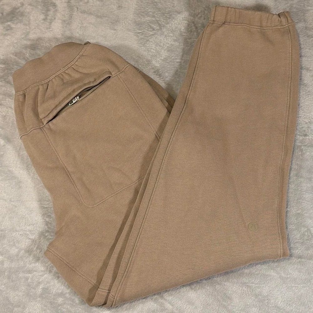 Lululemon Scuba High-Rise Relaxed Jogger | Beige | XS